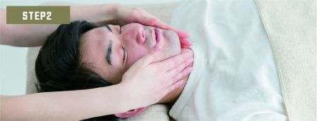 鼻下ヒゲ脱毛Step2